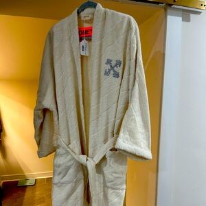 Brand NEW Off-White bathrobe